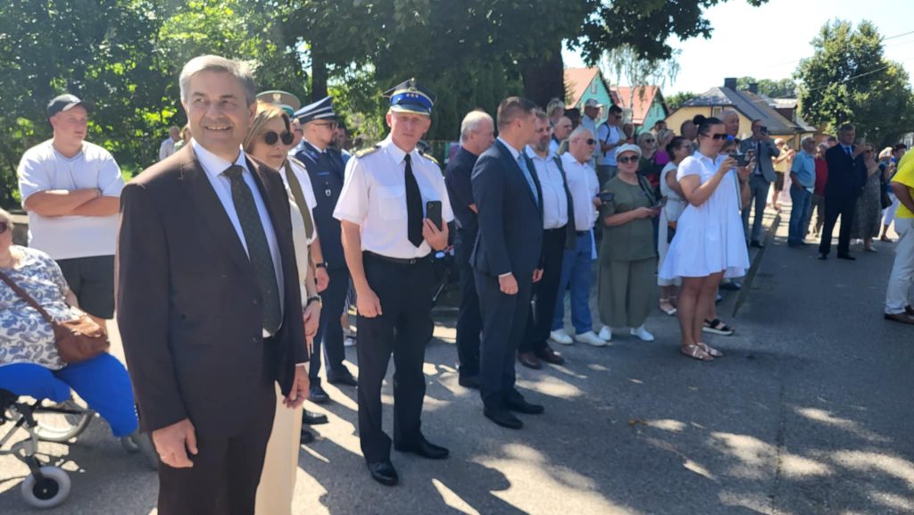 Messenger creation FC1008B3 ABE8 4C66 B85F BEFCC503A117