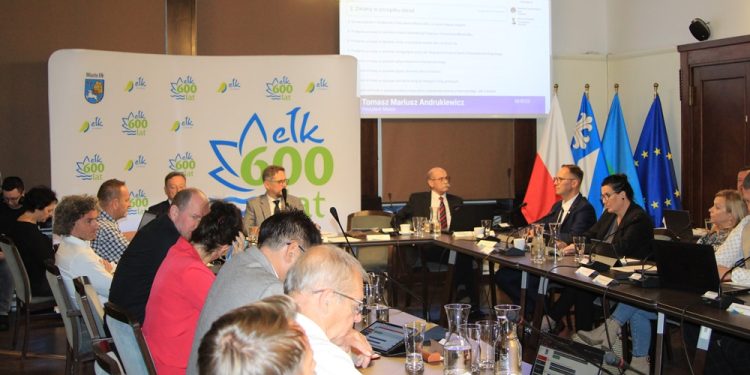 Radny uważa, że system opłat za śmieci jest zły 1 Fot. Radio 5