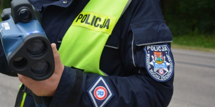 105 km/h na Utracie 1 KMP Suwałki