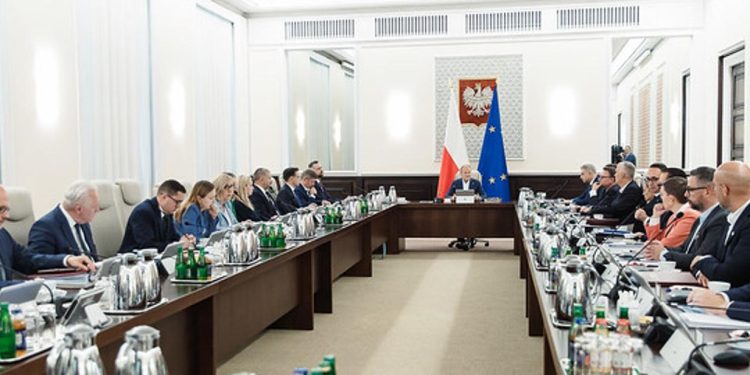 Nadzwyczajne posiedzenie rządu 1 Zdjęcie ilustracyjne/ Fot. KPRM