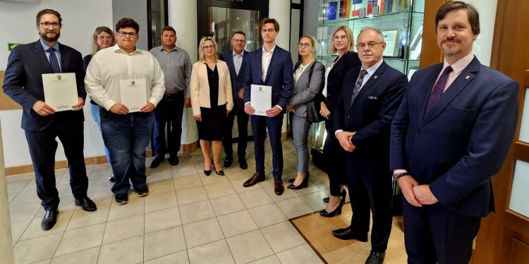 Kolejni stypendyści w programie „Suwalski Starter Kariery” 1 20250922StypendiaZamawiane