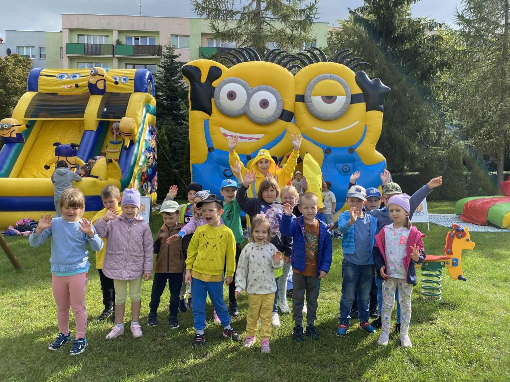 Żółto-niebieskie święto przedszkolaka 12 381ef214 4ea6 4797 8ddc e587923548dc