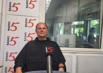 3889c908 0703 47a8 9557 5814f4492858