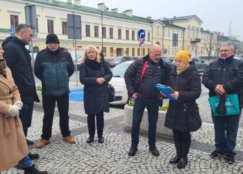 Kompromis w sprawie uchwały dotyczącej imigrantów 9 488804731 862756296043655 1728859996239889794 n