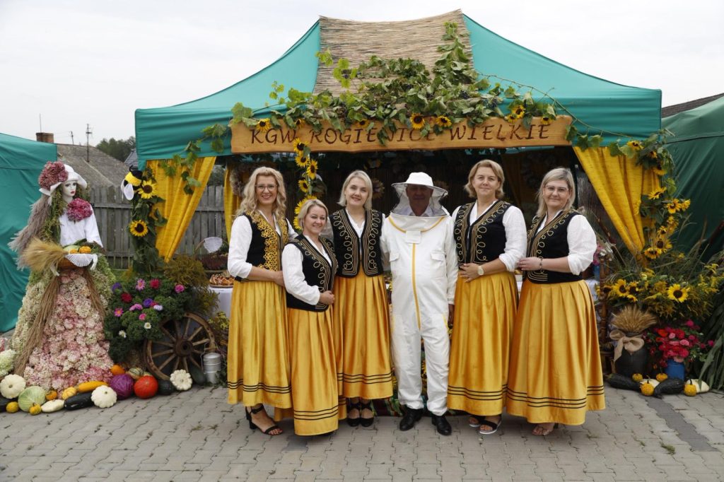 547316192 1270535718426625 7042056150097808191 n