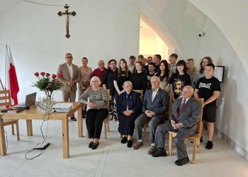 548864183 774223198695474 4026043369931390399 n