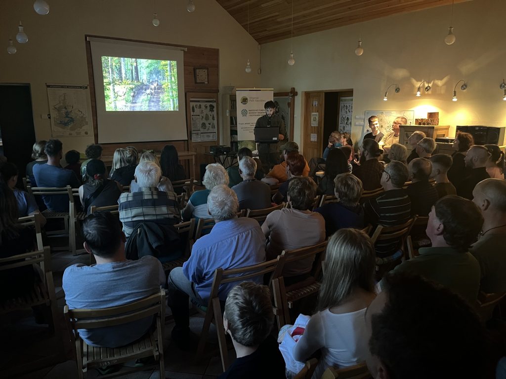 552420179 1246067820897176 2382996806422923071 n