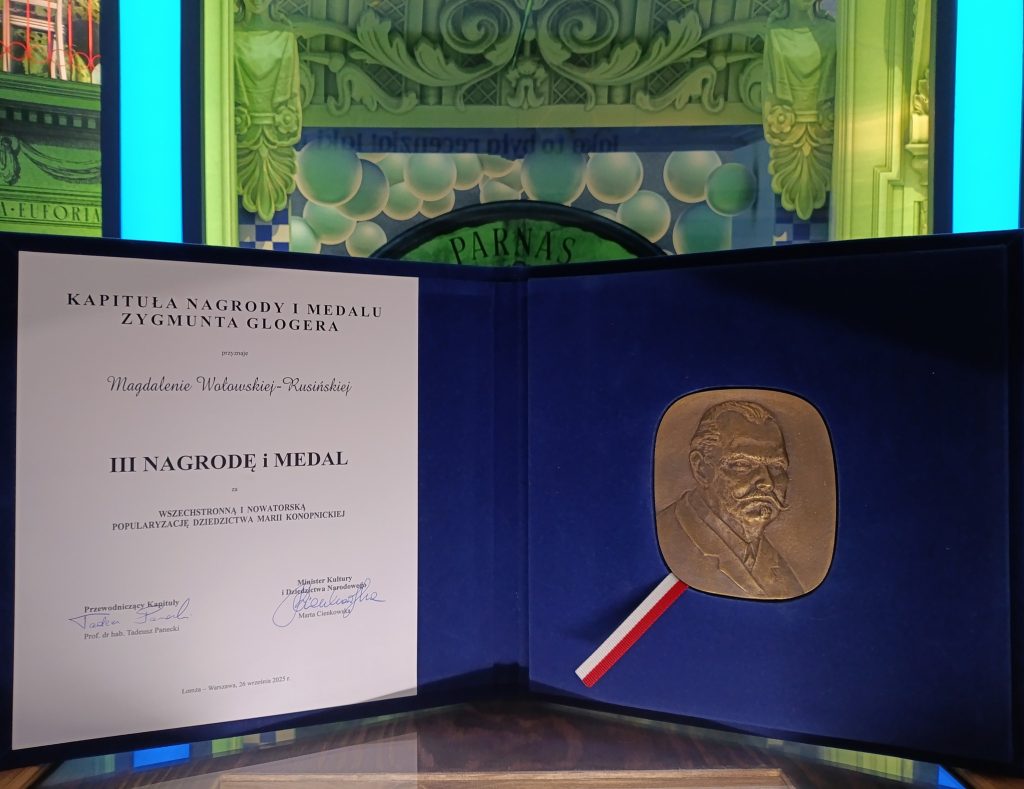 Kierownik Muzeum im. Marii Konopnickiej nagrodzona 1 556128246 1271662844761382 7857444344038495075 n