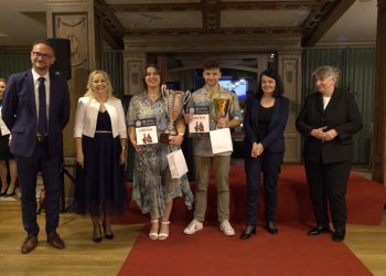 732e85b0 fd60 431d ae2a 10d0db638e6c