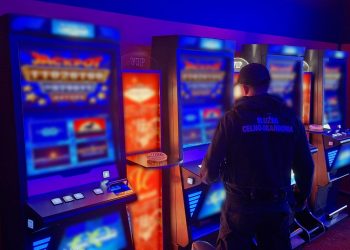 81f077c1 2c34 4225 85d1 6f86bec5067c