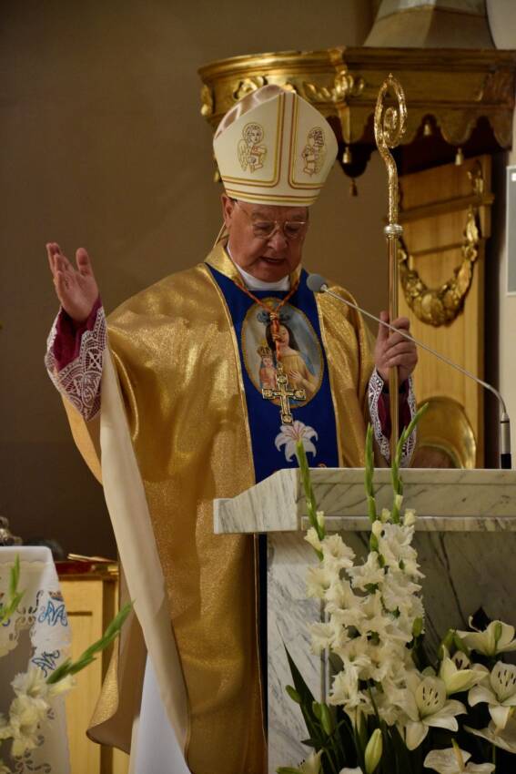 Uroczystości 50-lecia koronacji Cudownej Figury Matki Boskiej Sejneńskiej 33 DSC8677