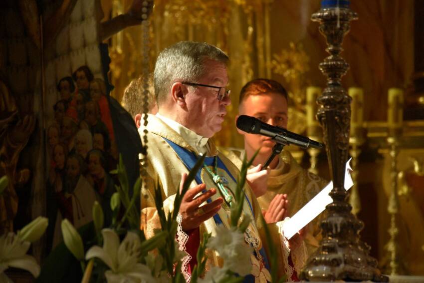 Uroczystości 50-lecia koronacji Cudownej Figury Matki Boskiej Sejneńskiej 27 DSC8726