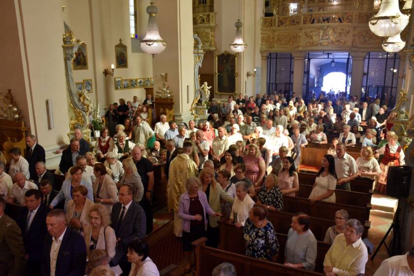 Uroczystości 50-lecia koronacji Cudownej Figury Matki Boskiej Sejneńskiej 21 DSC8741