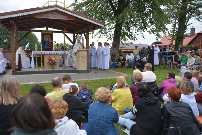 Około 800 pątników ruszyło do Żylin 20 DSC 2713