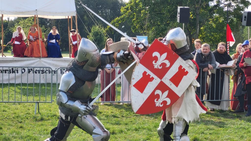 Zobacz rycerskie potyczki 26 Messenger creation 225F58F5 5081 4B49 A41B 013CC71DEB78