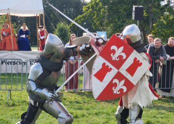 Messenger creation 225F58F5 5081 4B49 A41B 013CC71DEB78