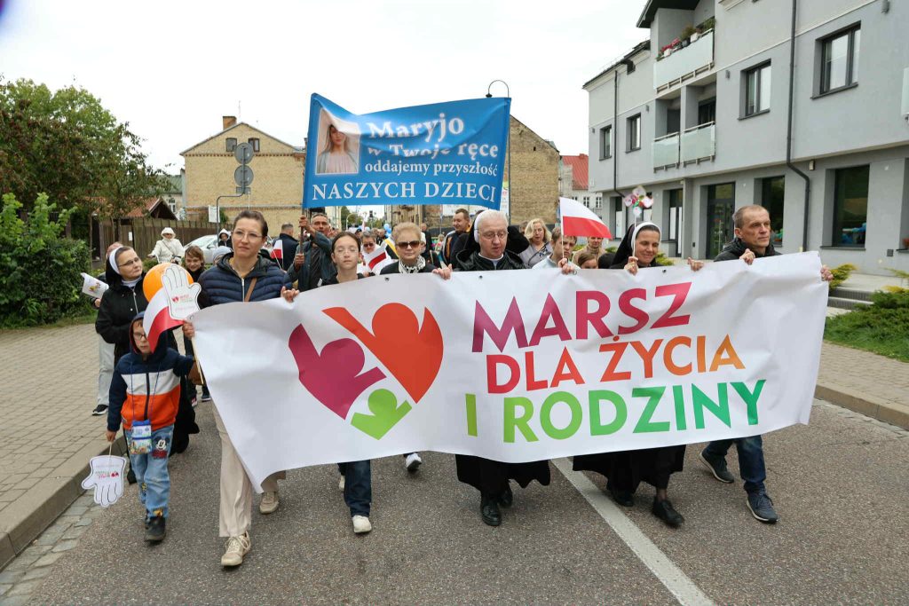 Messenger creation 8DBA0B54 1E81 4B57 8FFC 841A82115E5F