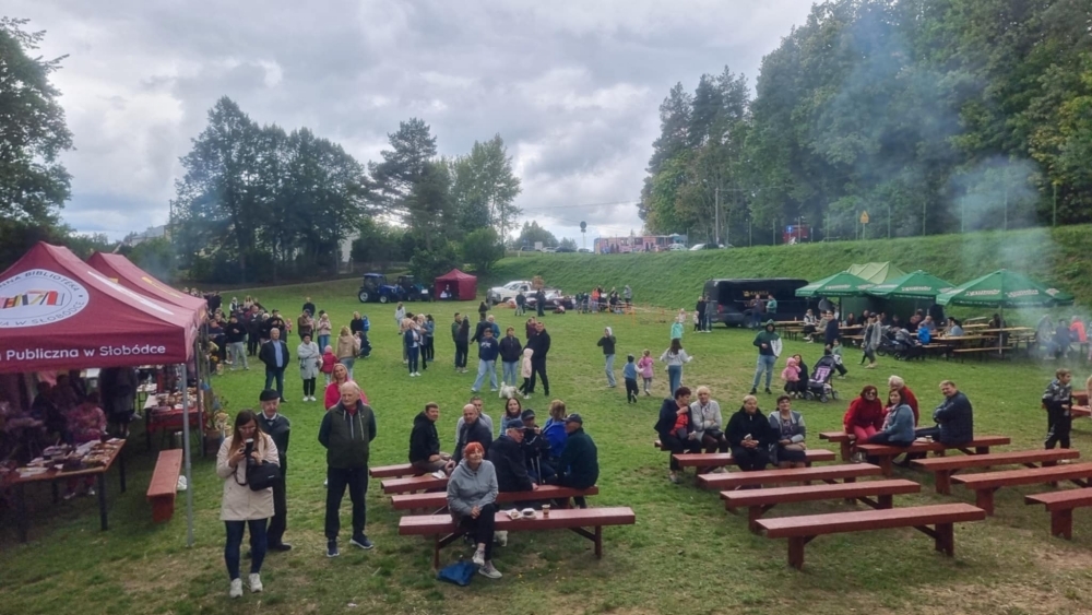 Piknik Rodzinny Ziemniaka i Buraka 42 Piknik Rodzinny Ziemniaka i BurakaPiknik Rodzinny Ziemniaka i Buraka8d9b3f26 cebb 4cd4 a278 5470a00ddca8