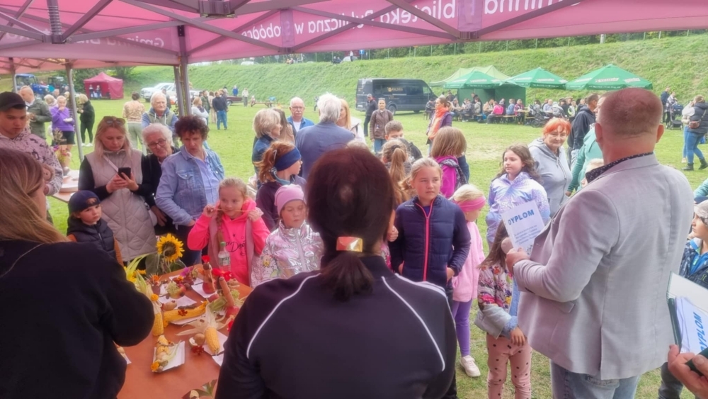 Piknik Rodzinny Ziemniaka i Buraka 15 Piknik Rodzinny Ziemniaka i BurakaPiknik Rodzinny Ziemniaka i Burakab24044fb 45bc 475f 9d0b 23199bd95651