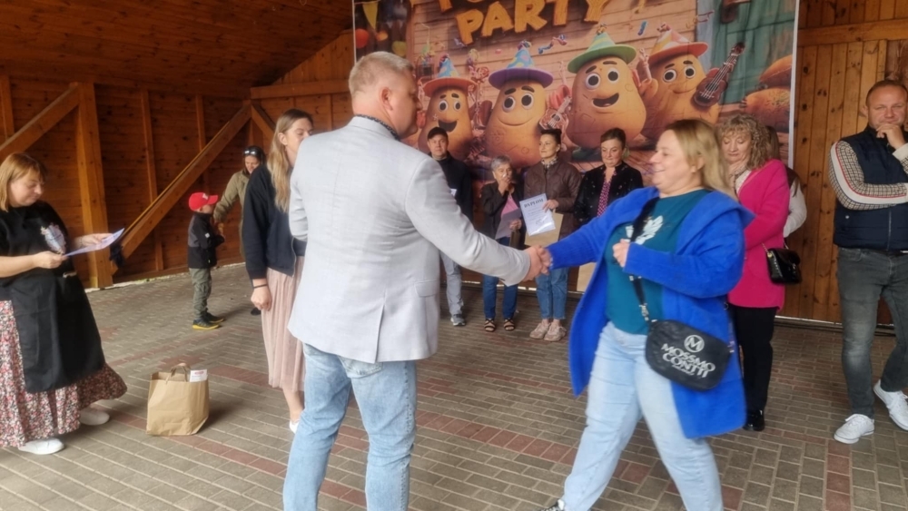 Piknik Rodzinny Ziemniaka i Buraka 16 Piknik Rodzinny Ziemniaka i BurakaPiknik Rodzinny Ziemniaka i Burakab2570a7c dbeb 4f05 ad54 d7f780ba38fb