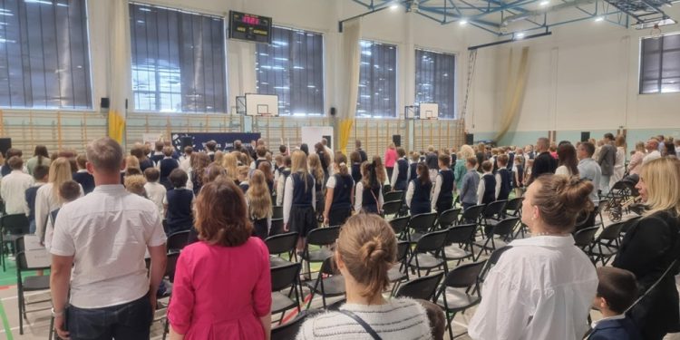 Poczatek roku szkolnego w Konopnickiejb8c92ff1 831e 4cb4 9ba1 508f9249ebdc