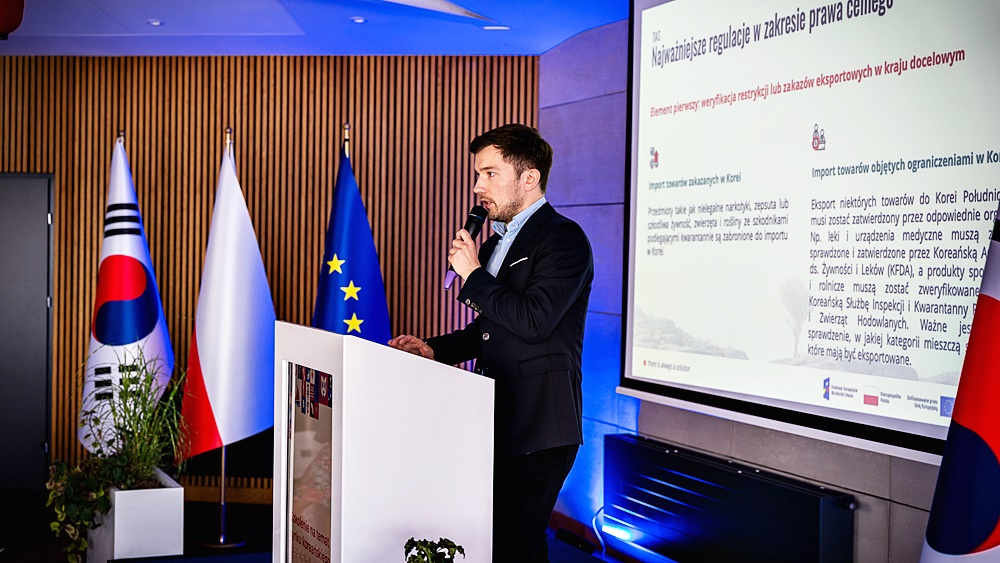 Warmia i Mazury kierują uwagę na Azję 12 Z aparatem Fabiszewski 11