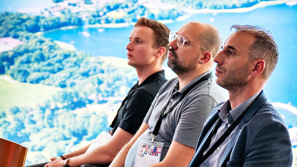 Warmia i Mazury kierują uwagę na Azję 17 Z aparatem Fabiszewski 16