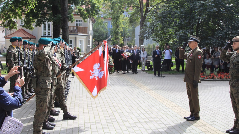 Ełczanie upamiętnili 86. rocznicę wybuchu II Wojny Światowej 7 a7