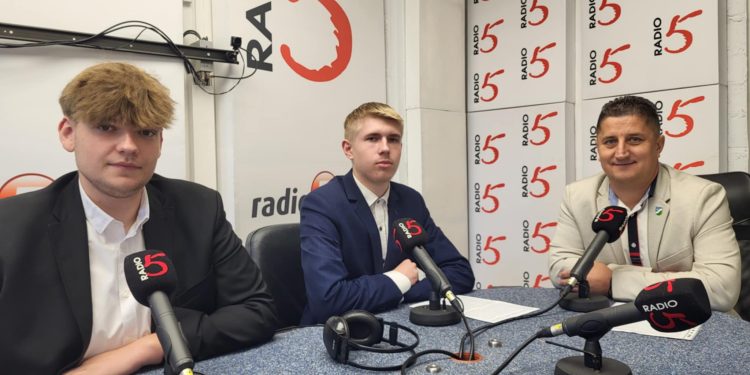 acd809dd 172b 4ba9 b9f9 f650b0dd3380