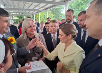 d8fc9411 25ac 4b6c aa27 4f34b6973a66