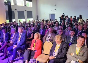 dcb0fefd 7a5d 45cb beb4 18a58199ed5d