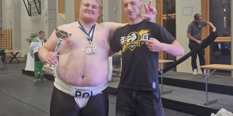 (Z lewej) Olaf Płatek i Dawid Wyrzykowski/Fot. Judo Shamo Ełk