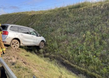 Auto wypadło z drogi 4 Fot. OSP Nowa Wieś Ełcka