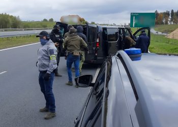 Służby rozbiły gang narkotykowy 4 CBŚP