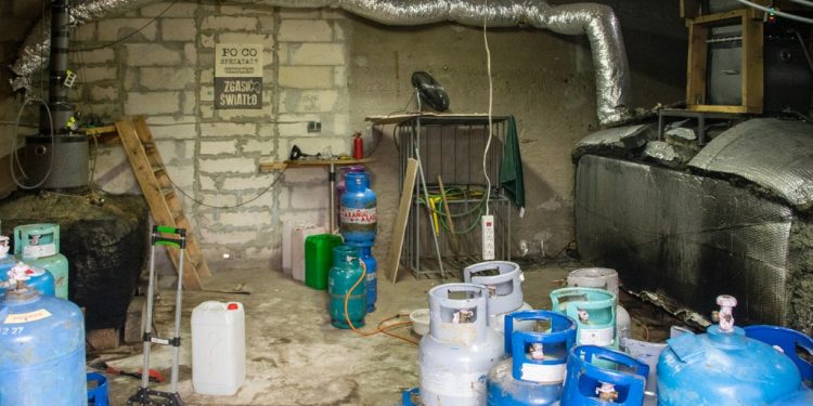 47bbd6ae c638 4d7c b9cf e71b12645acd