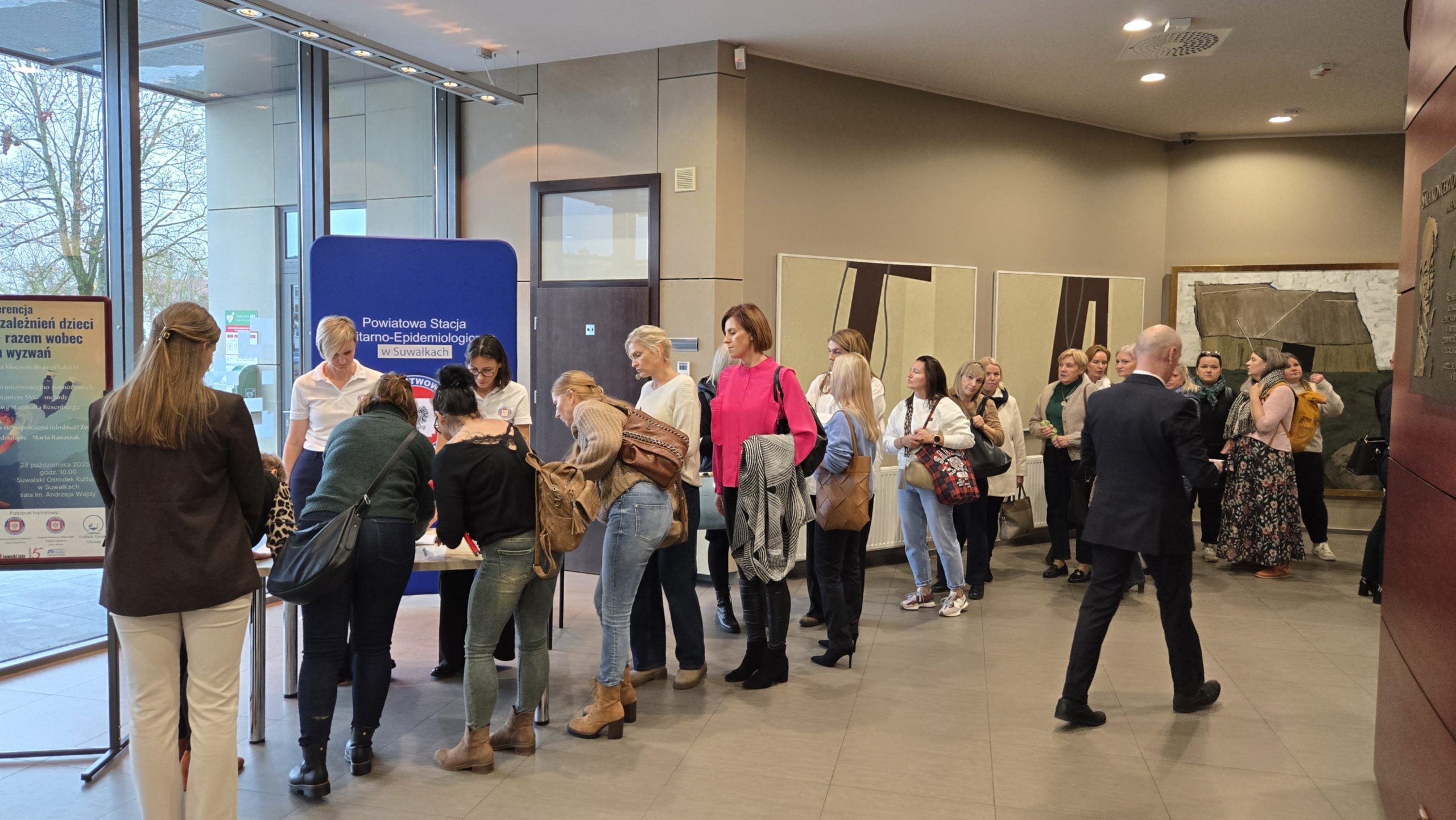 Rozmawiali o uzależnieniach młodzieży 2 9166c670 5e0c 41db 9db0 2122d45026bf scaled