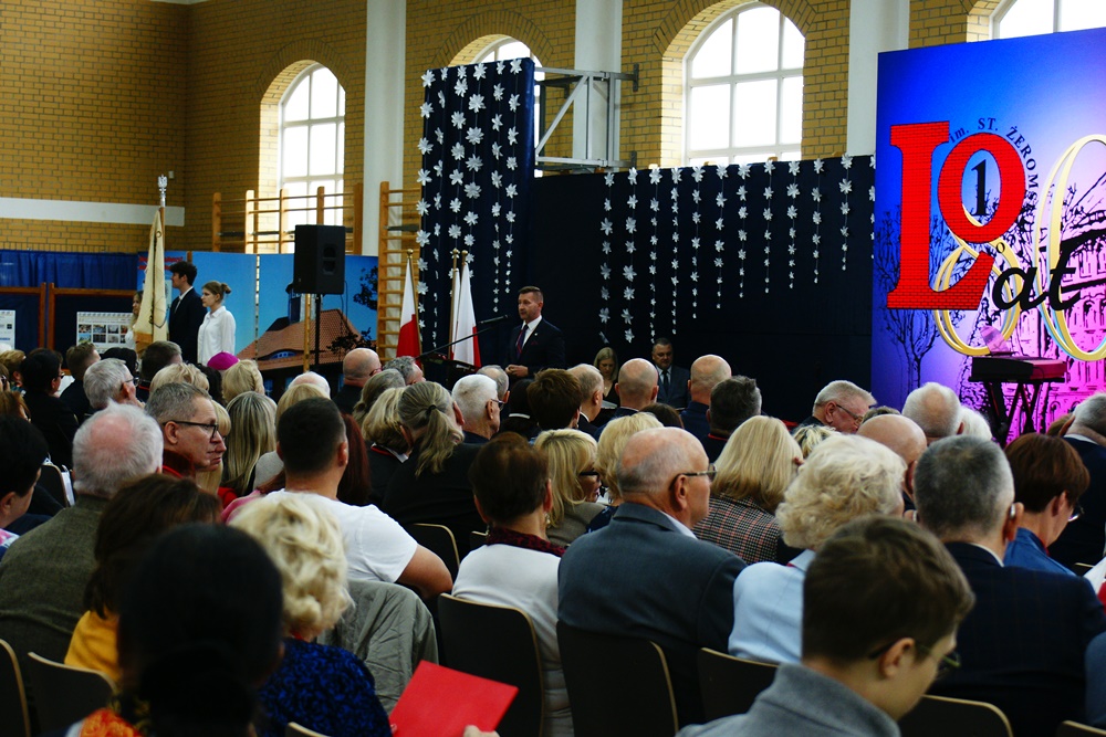 "Czerwony ogólniak" świętuje 80-lecie istnienia 21 DSC03130