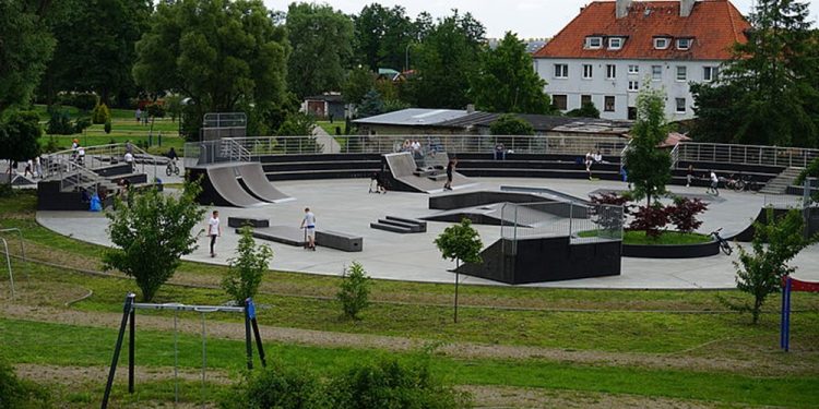 Skatepark zostanie przebudowany! Samorząd uzyskał dofinansowanie 1 zdj. UM w Piszu