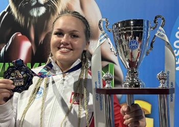 Niepokonana Oliwia Gajewczyk z Pucharem Świata! 5 zdj. Thor Szkoła Walki