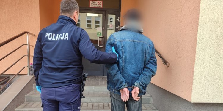 Nie płacił alimentów, więc posiedzi 35 dni 1 Fot. KPP Węgorzewo