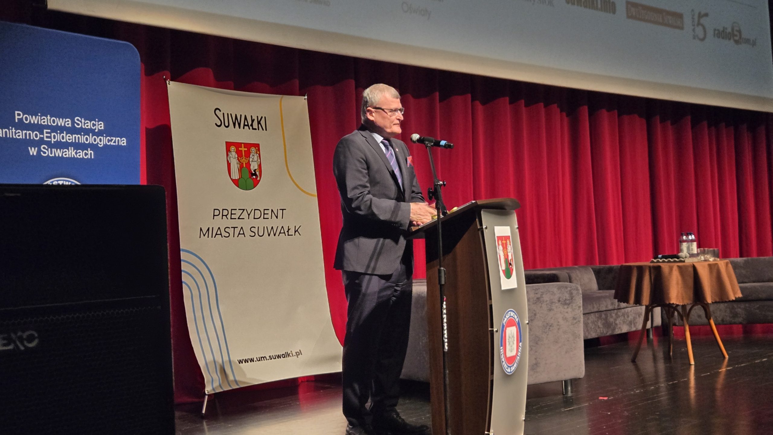 Rozmawiali o uzależnieniach młodzieży 7 ea163e70 22ca 49b9 8456 1e117e4bae9f scaled