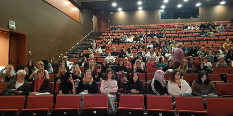 Pierwsze Suwalskie Forum Kobiet 1 fc985daf 58f4 475f b0f9 c6f1bcfc1144