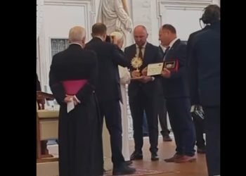 Kamień węgielny pod budowę muzeum ks. Popiełuszki poświęcony przez papieża 4 UMWP