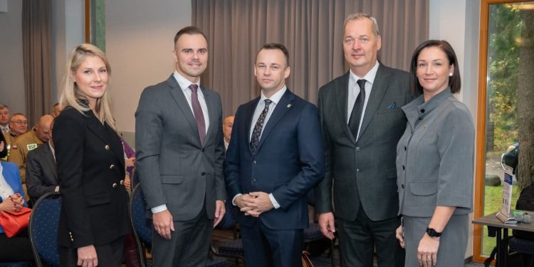 Dzięki transgranicznej współpracy zbudowali molo i przystań 1 mo