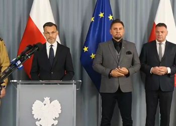 Wojewoda podpisał już 152 umowy 4 PUW