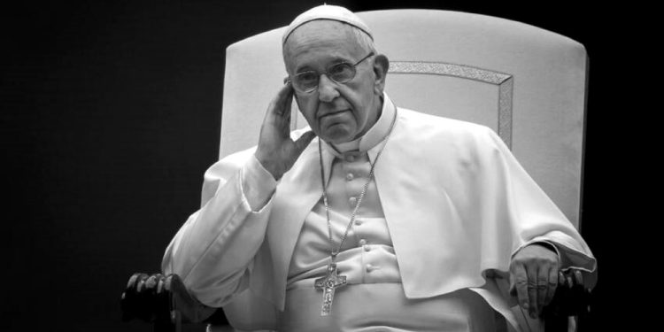 papiez franciszek diecezja elcka cz b 750x375 1