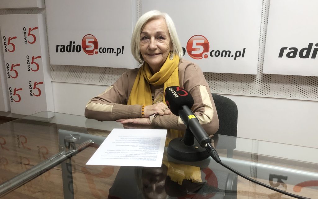 "Postaw na siebie! Nie cyckaj się z rakiem! Badaj się!" 1 zuzanna