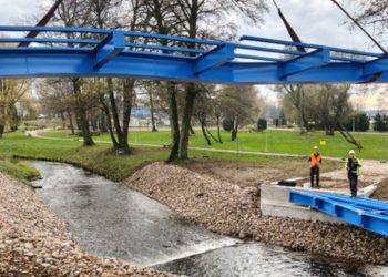 0a2ec871 2dae 4936 9d20 6347ad1b5fbd