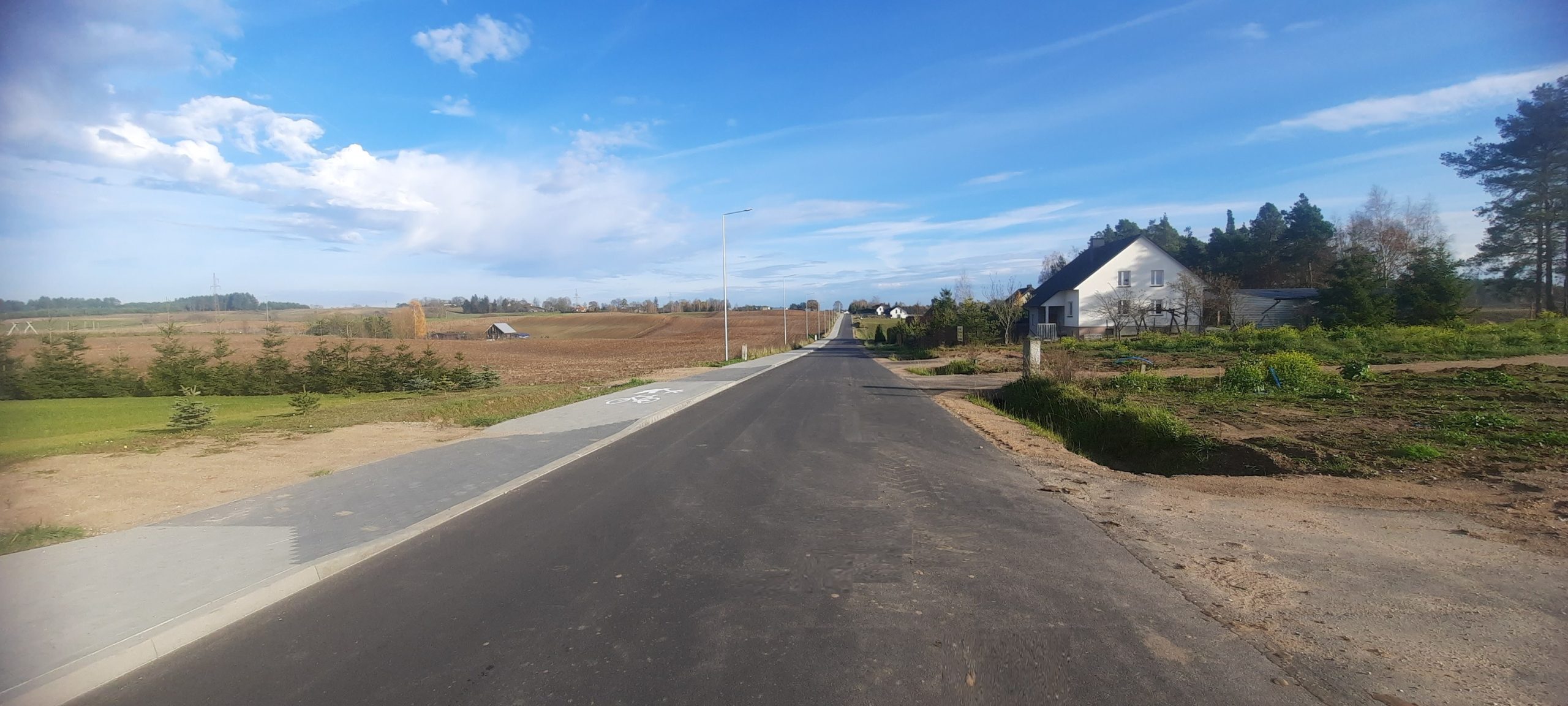 Zakończono rozbudowę drogi gminnej w Nowej Wsi 2 581008896 870075785397023 6971088941015787670 n scaled