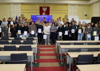 Karol z Zespołu Szkół Centrum Kształcenia Rolniczego w Sejnach z wyróżnieniem 8 UMWP